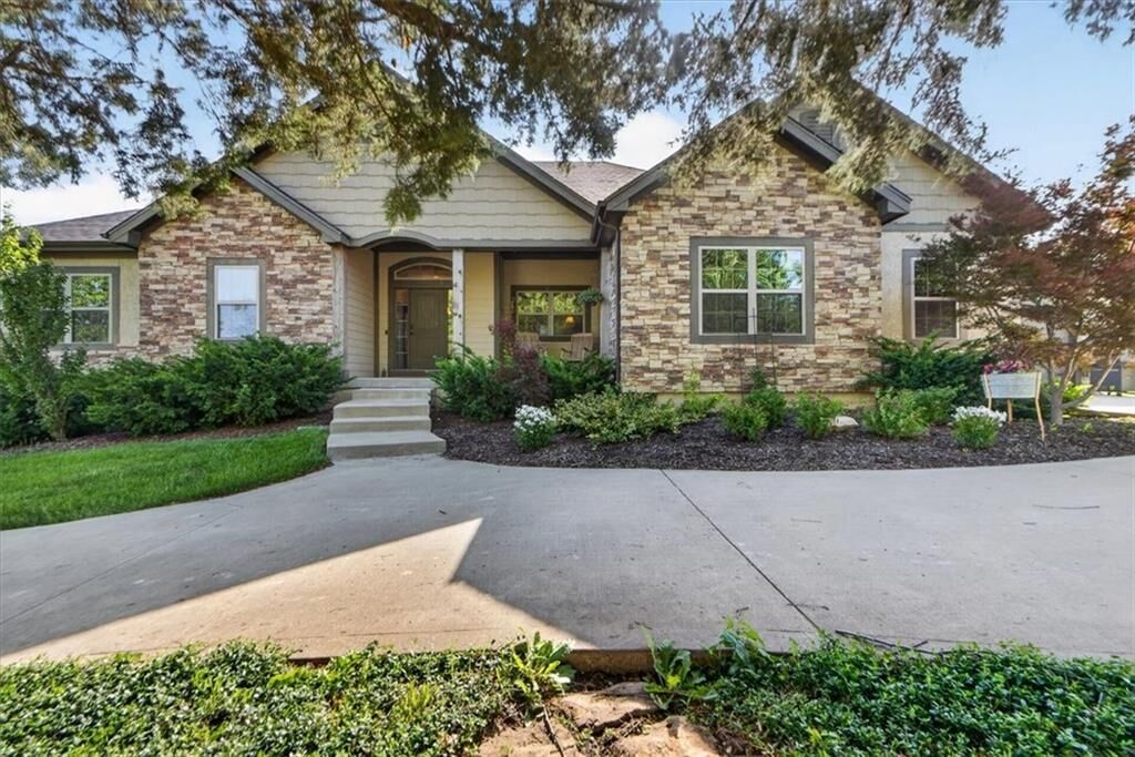 Property Photo:  22785 S Renner Road  KS 66083 