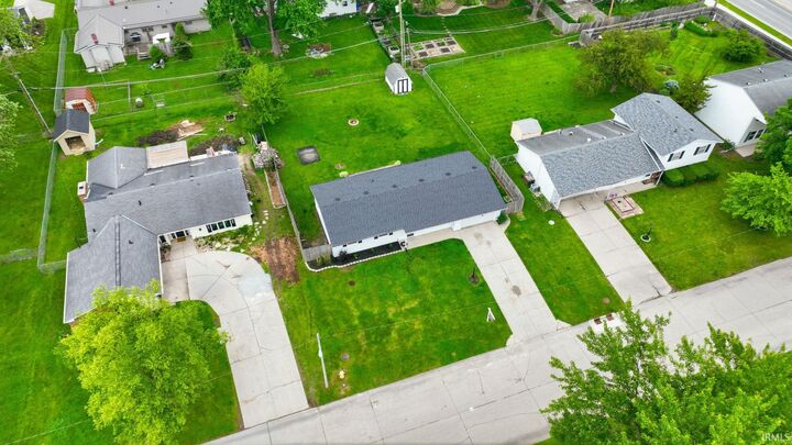 Property Photo: 6211 Glenview Drive IN 46815-5319