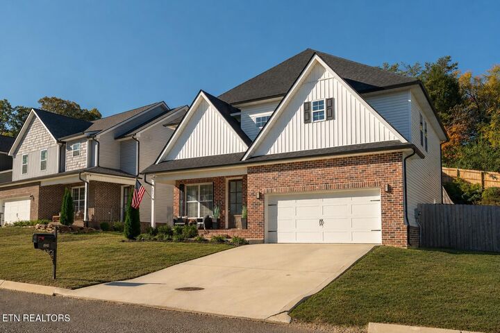 Property Photo:  4941 Creek Bank Drive  TN 37920 