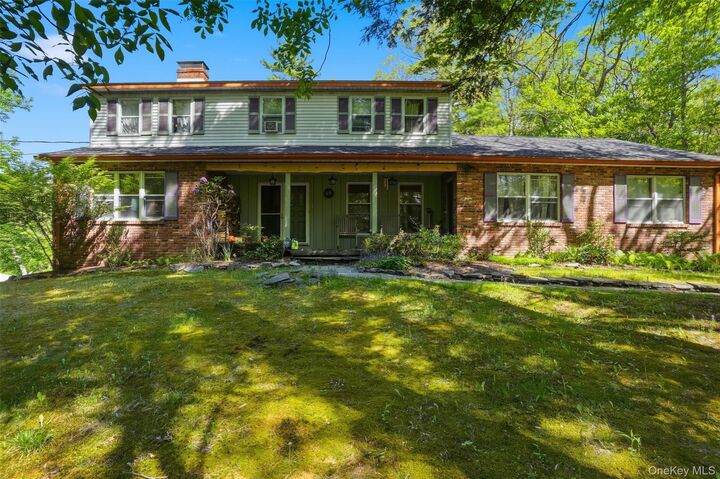 Property Photo:  701 Zena Highwoods Road  NY 12498 
