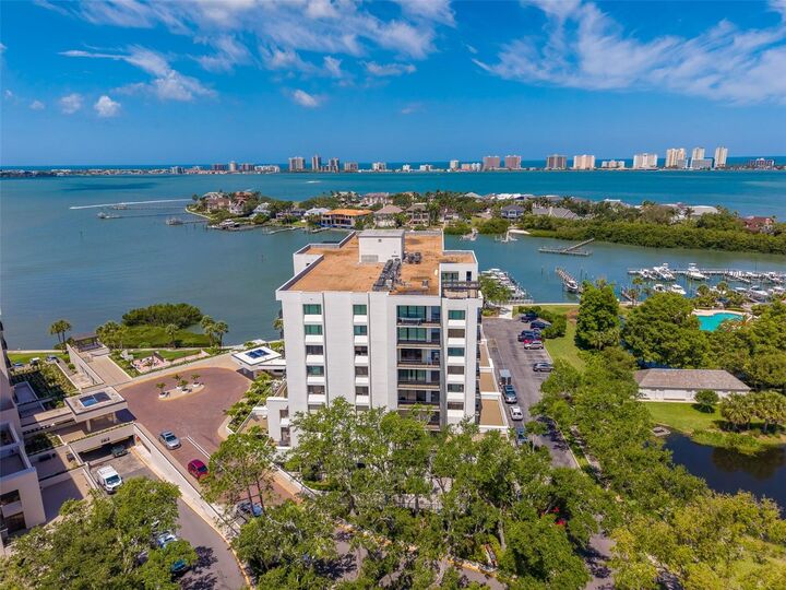 Property Photo: 8 Belleview Boulevard 507 FL 33756