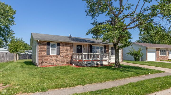 Property Photo:  504 N Jackson Park Drive  IN 47274 