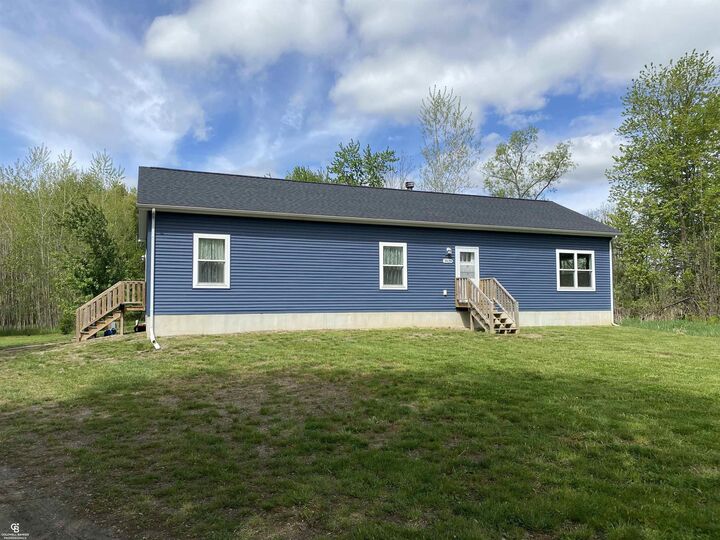Property Photo:  3929 Sheridan Road  MI 48022 