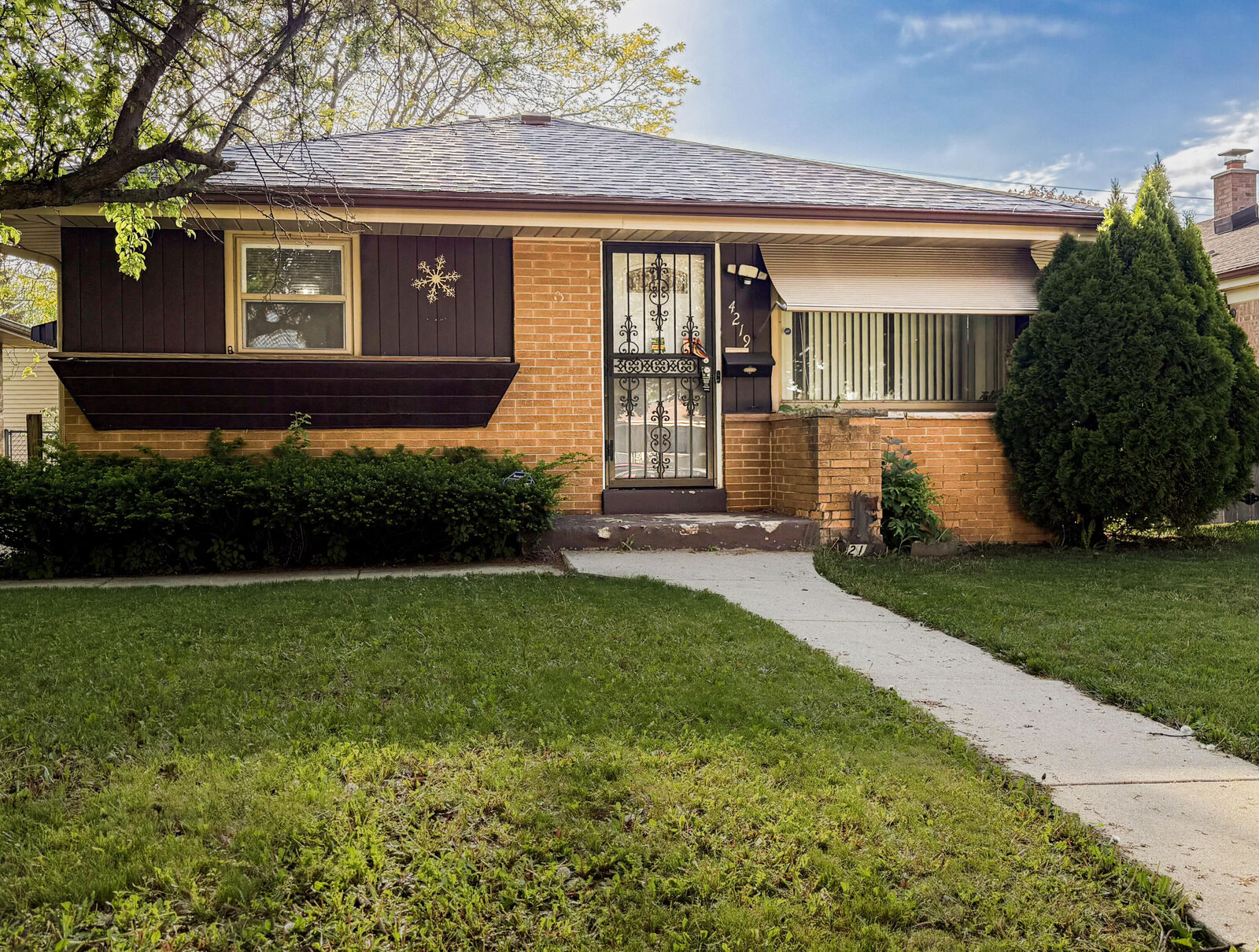 Property Photo:  4219 N 72nd St  WI 53216 
