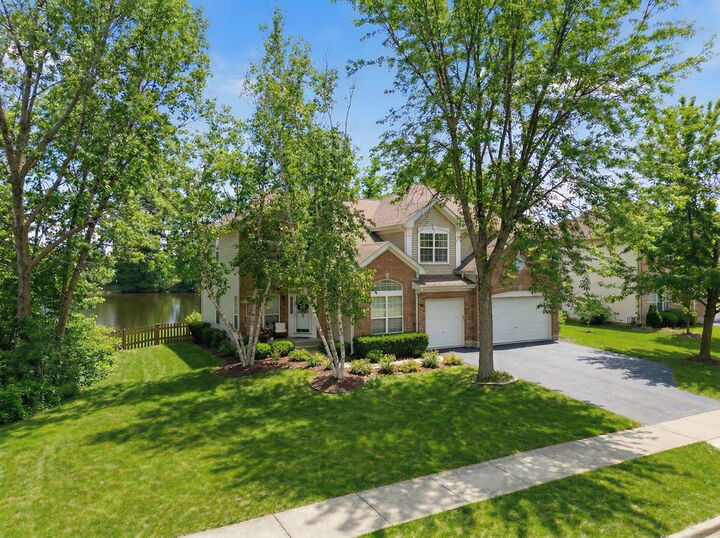 Property Photo: 1905 S Osprey Lane IL 60048