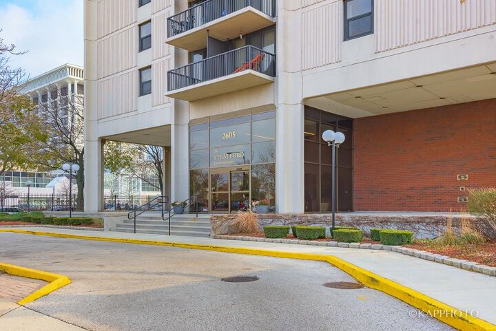 Property Photo:  2605 S Indiana Avenue 708  IL 60616 
