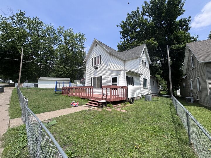 Property Photo: