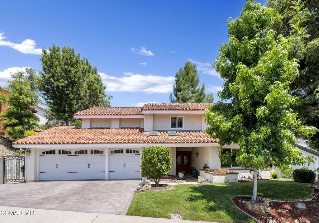 Property Photo:  1616 Valecroft Avenue  CA 91361 