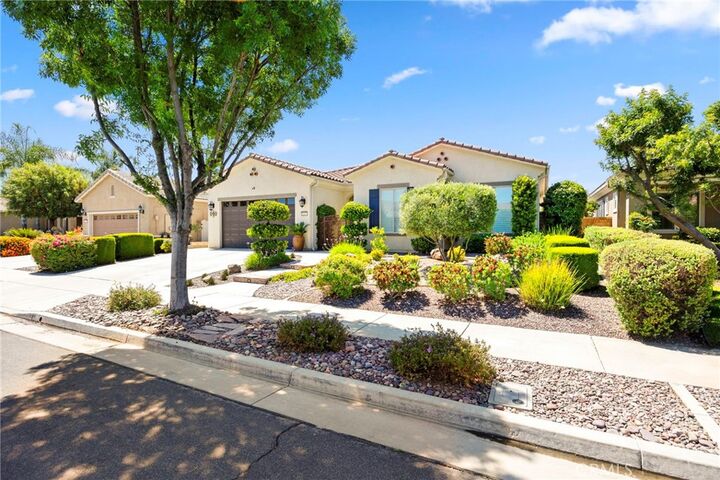 Property Photo:  5267 Paseo Callado  CA 92545 