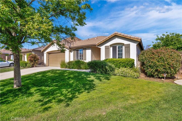Property Photo: 28989 Morningside CA 92584