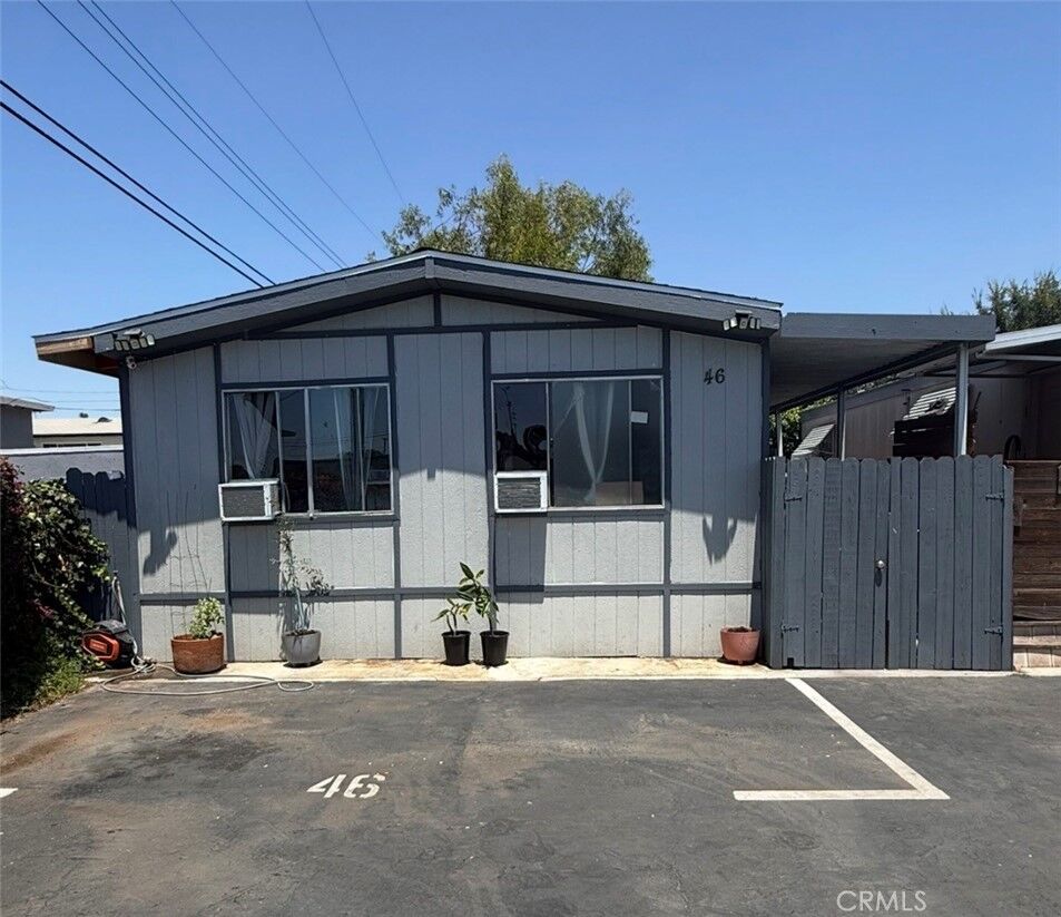 Property Photo: 825 W La Palma Ave Spc 46 CA 92801