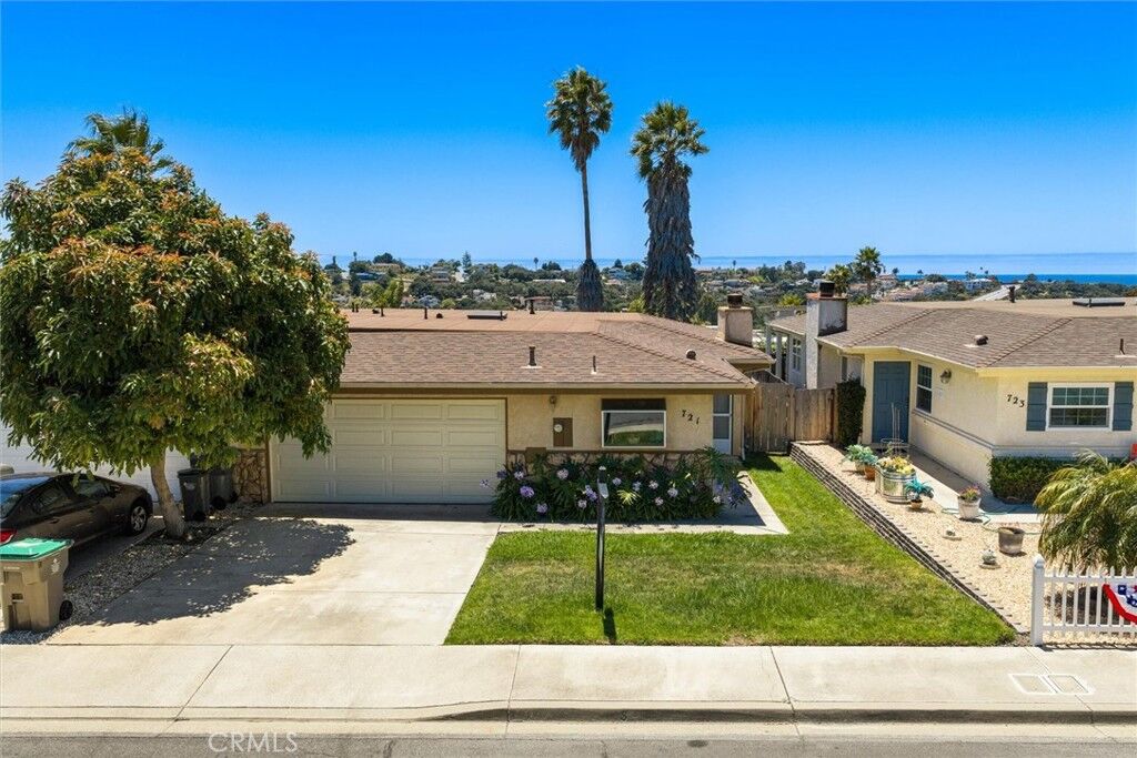 Property Photo:  721 Vista Pacifica Circle  CA 93449 