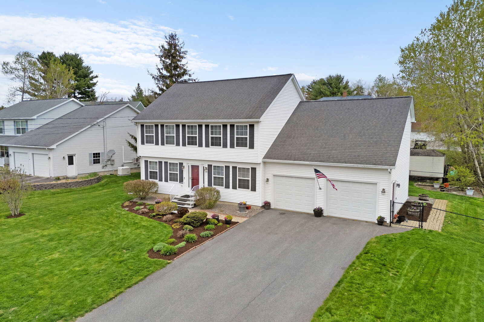 Property Photo: 30 Bowdoin Drive ME 04412