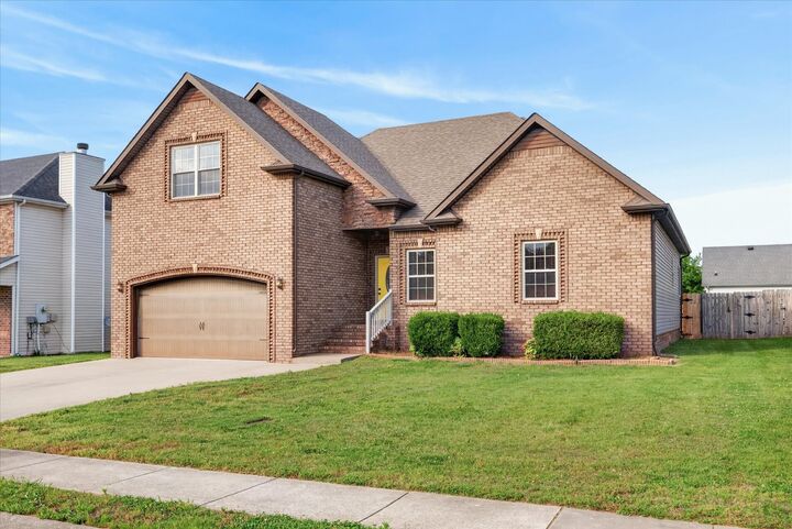 Property Photo: 3347 Cotham Ln TN 37042