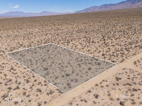 Property Photo:  2 E Red Horizon Rd  AZ 86432 