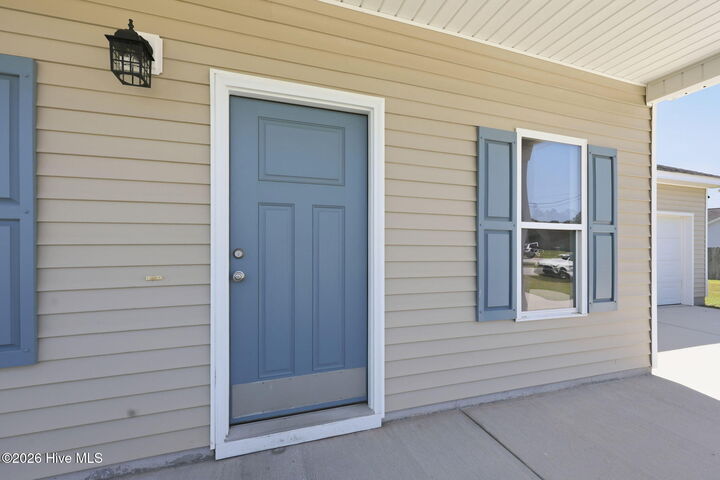 Property Photo:  125 Palo Alto Park Drive  NC 28555 