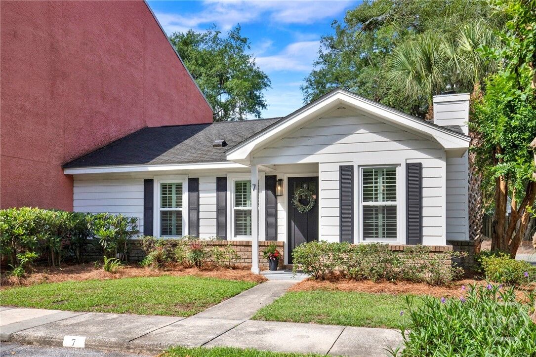 Property Photo:  7 John Dory Court  GA 31410 