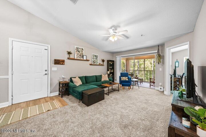 Property Photo: 13810 Sutton Park Drive N 1239 FL 32224