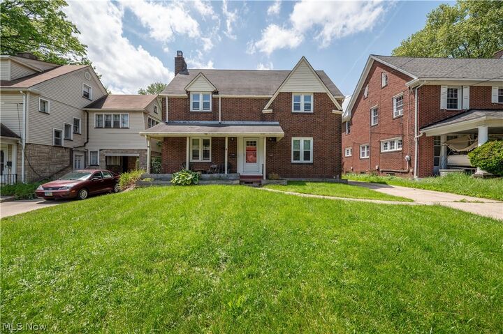 Property Photo: 1842 Coronado Avenue OH 44504