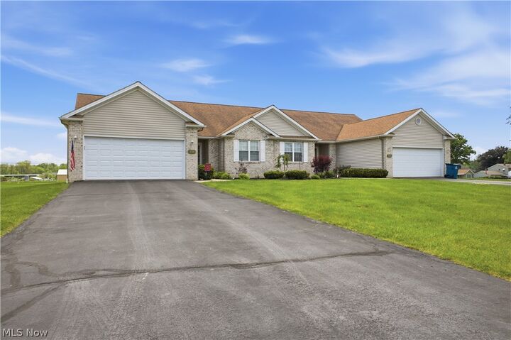 Property Photo: 2018 Fox Chase Court OH 44440