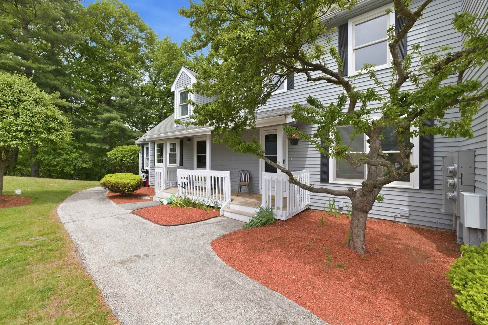 Property Photo:  21 Sullivan Court  NH 03079 