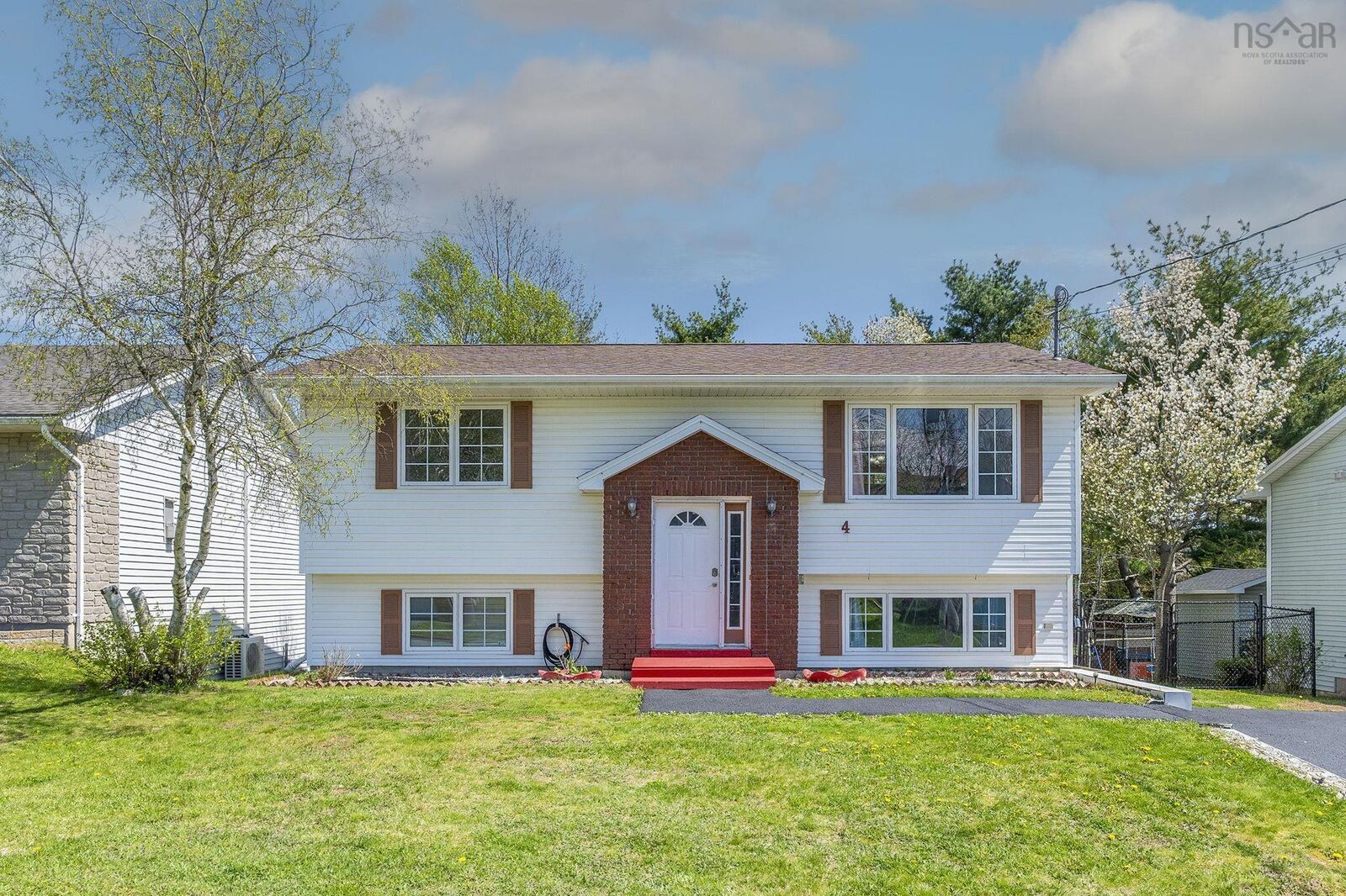 Property Photo:  4 Fury Drive  NS B3A 4Y1 