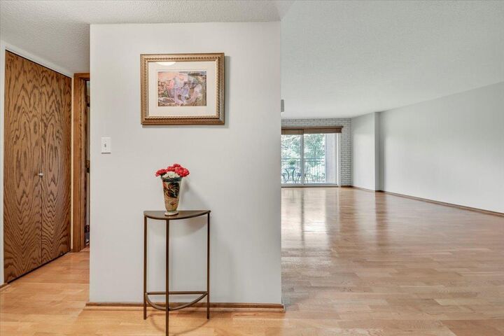 Property Photo:  210 W Grant Street 210  MN 55403 
