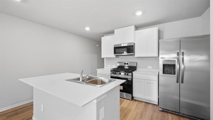 Property Photo:  5509 Rollins Drive  TX 76249 