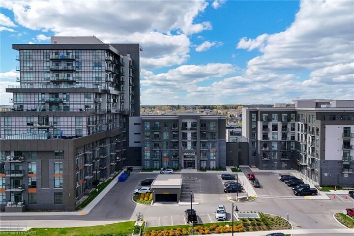Property Photo:  470 Dundas Street E 1206  ON L8B 2A6 