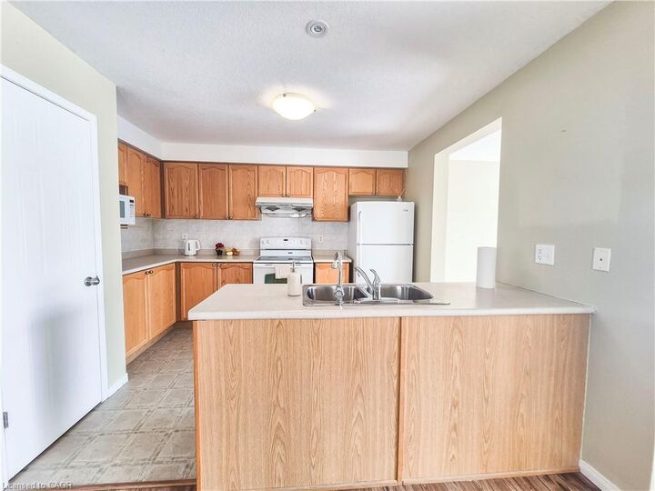 Property Photo:  775 Karlsfeld Road  ON N2T 2X2 