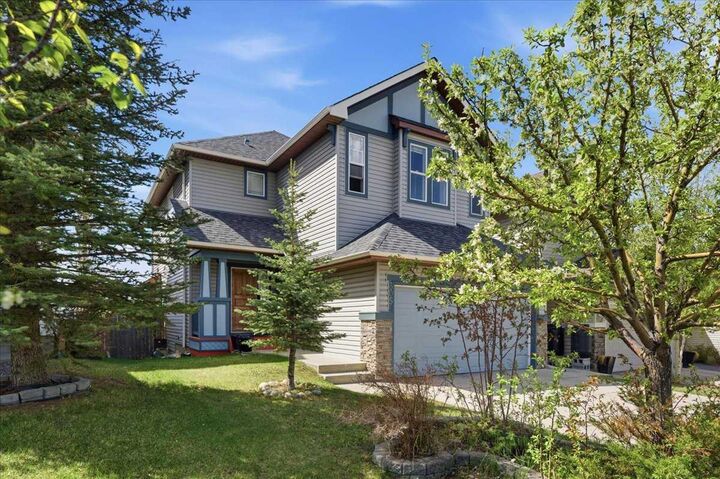 Property Photo: 305 Evanston View NW AB T3P 1G2