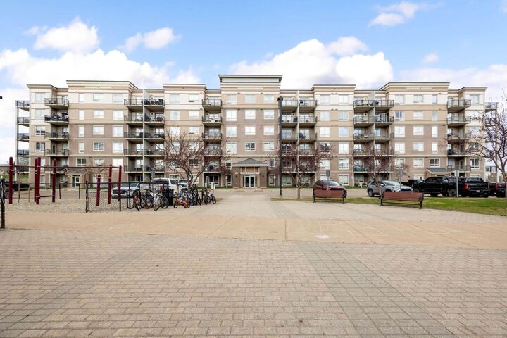 136C Sandpiper Road 401 — photo 1