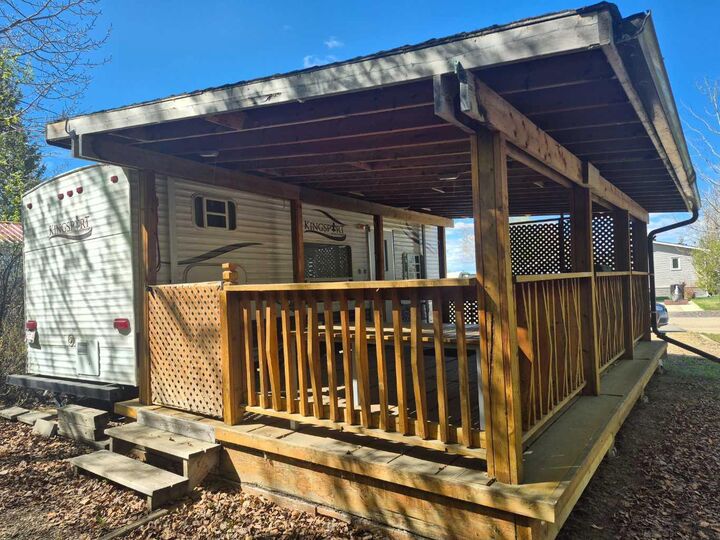 Property Photo: 10046 Township Road 422 83A AB T0C 2J0