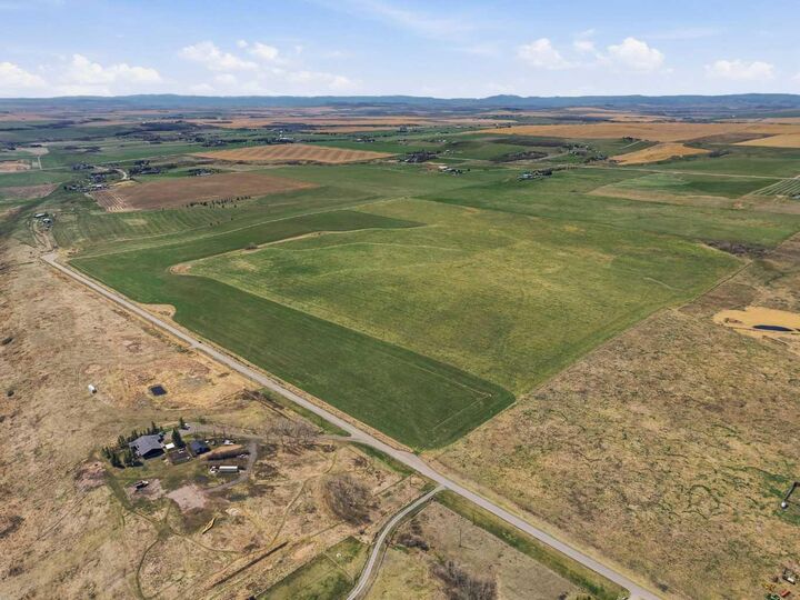 Property Photo: SE - 12- 20 - 1 W5 160 Acres AB T1S 6C5
