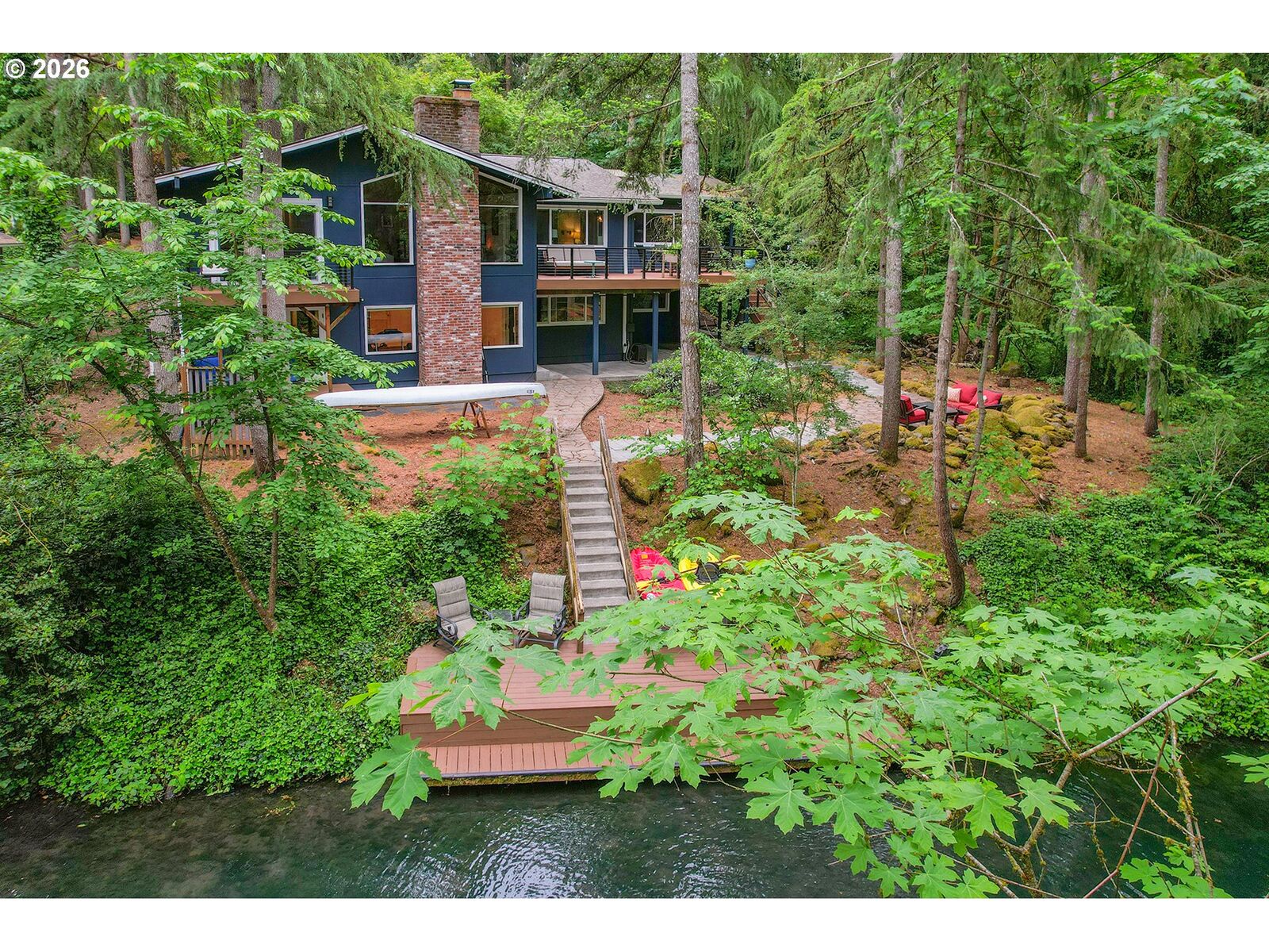 Property Photo: 18148 Pioneer Ct OR 97034