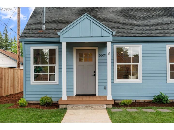 Property Photo: 5601 SE Bybee Blvd A OR 97206