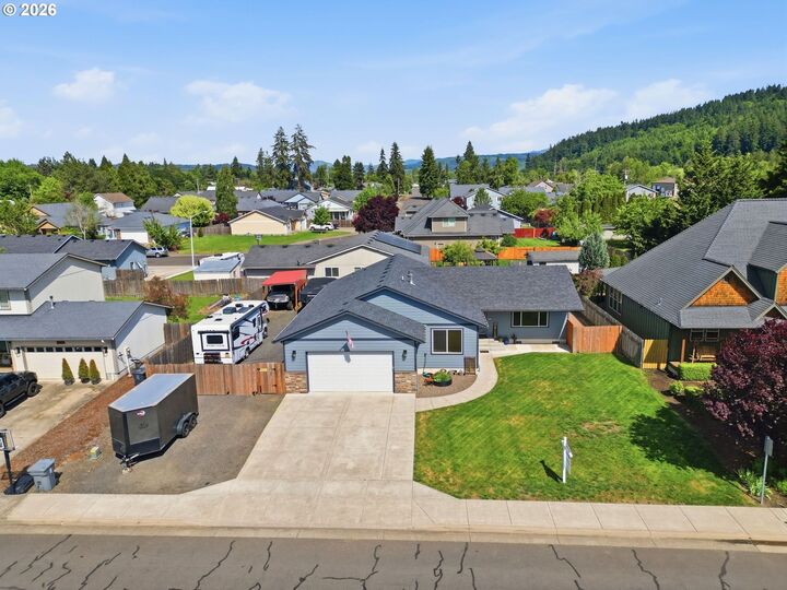 Property Photo:  38599 SW Filbert St  OR 97374 