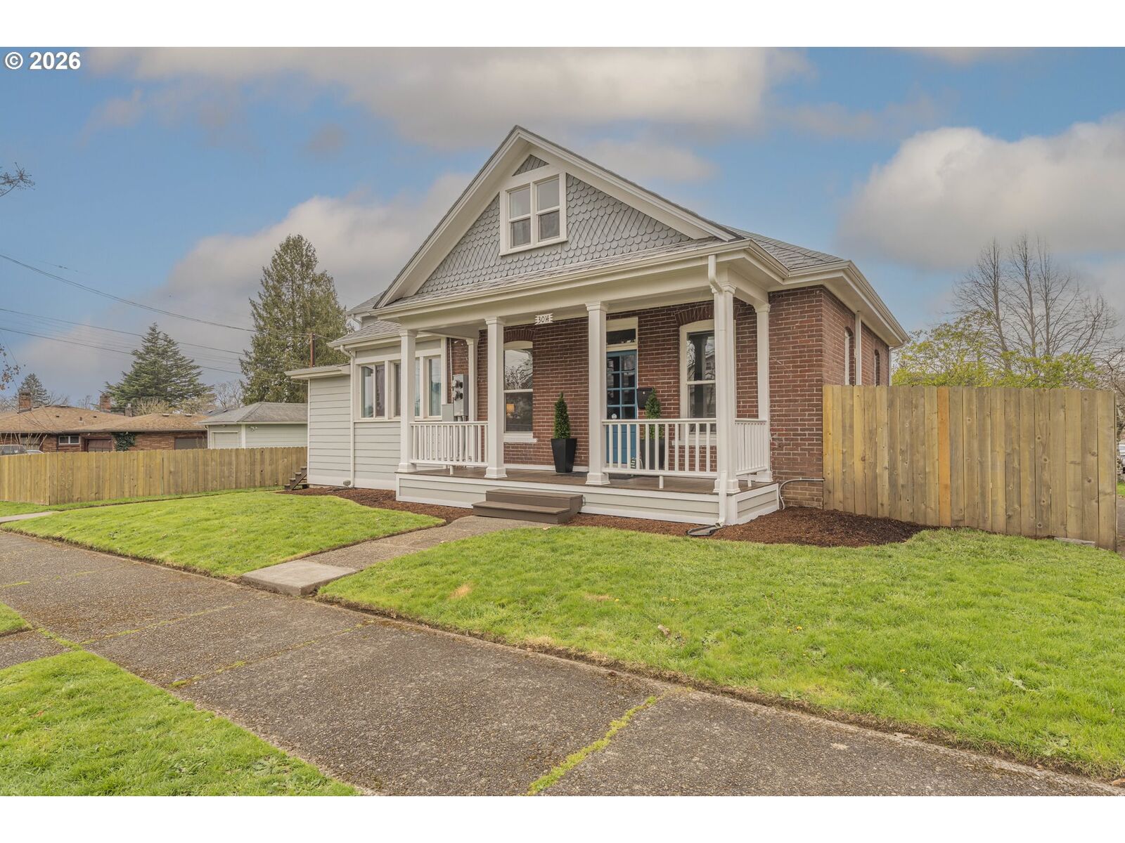 Property Photo: 3014 Division Ave WA 98660