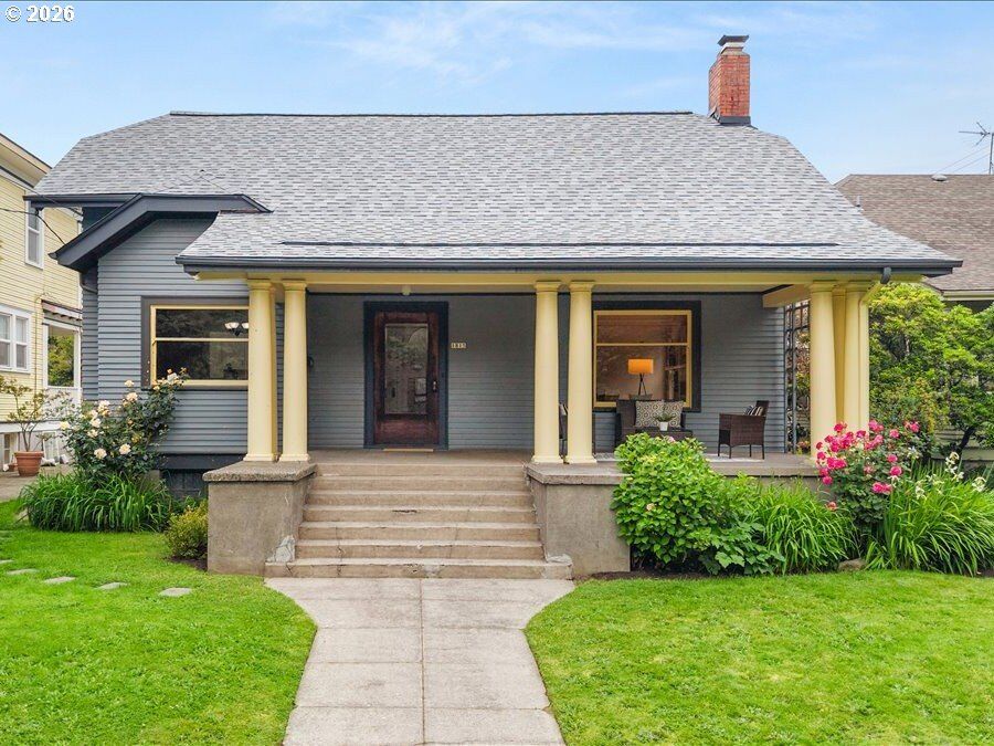 Property Photo: 1815 NE Wasco St OR 97232