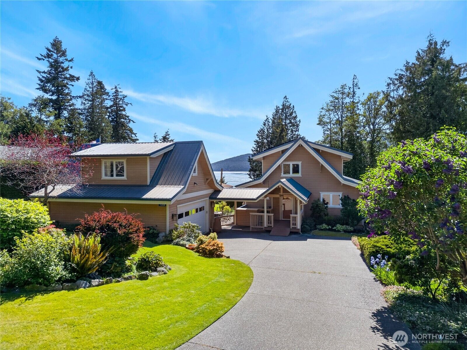 Property Photo:  5144  Totem Trail  WA 98221 