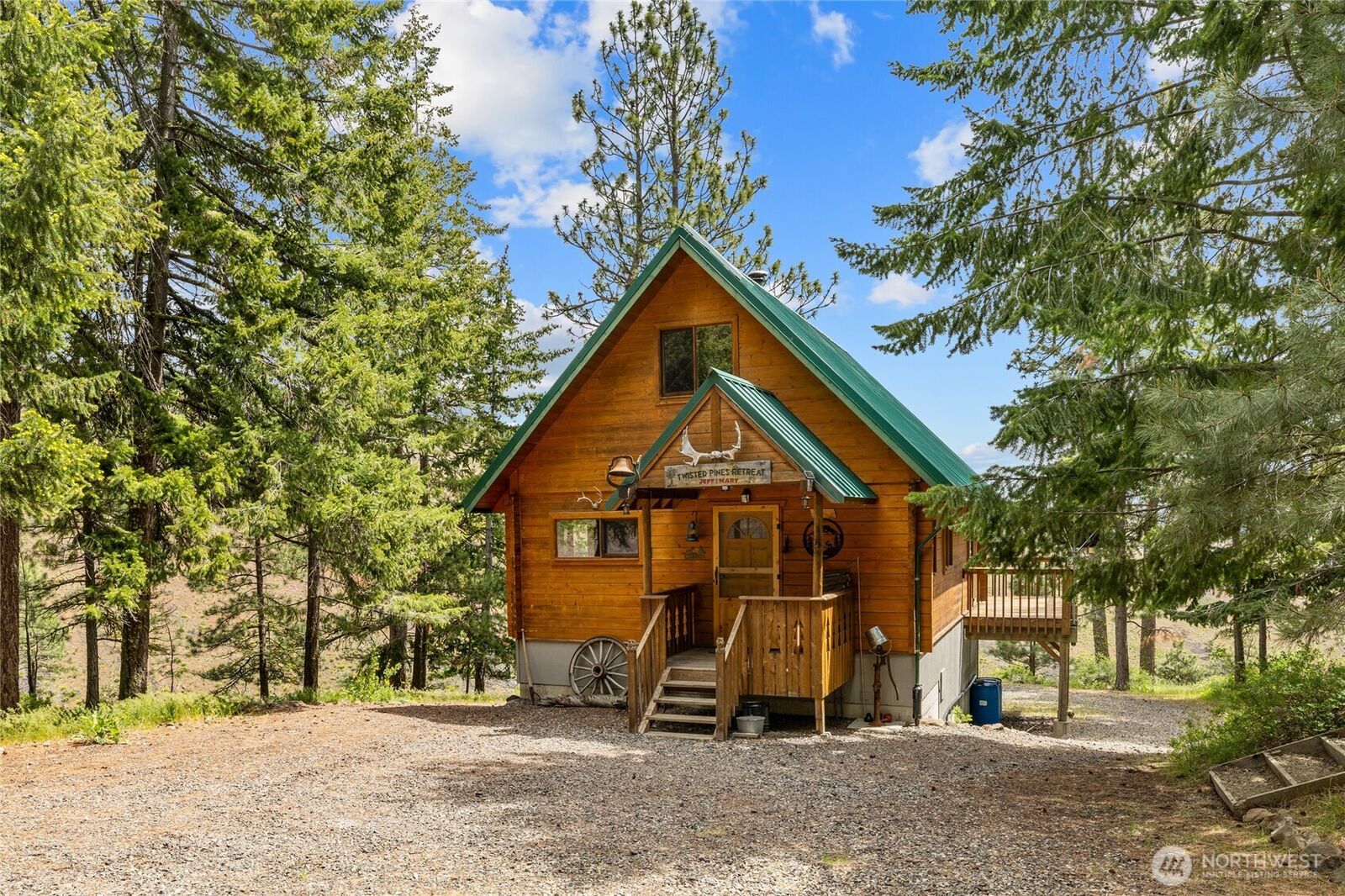 Property Photo:  3671 W Sun East Road  WA 98926 
