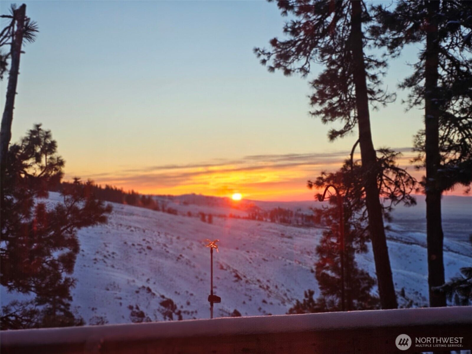 Property Photo: 3671 W Sun East Road WA 98926