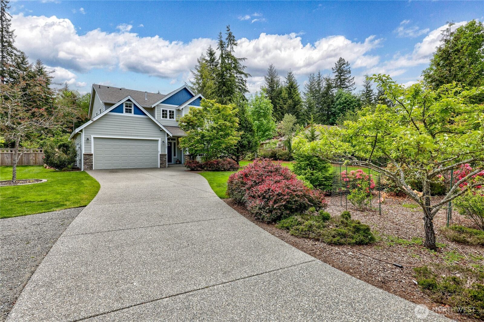 Property Photo: 7260 Alpenview Place NW WA 98380