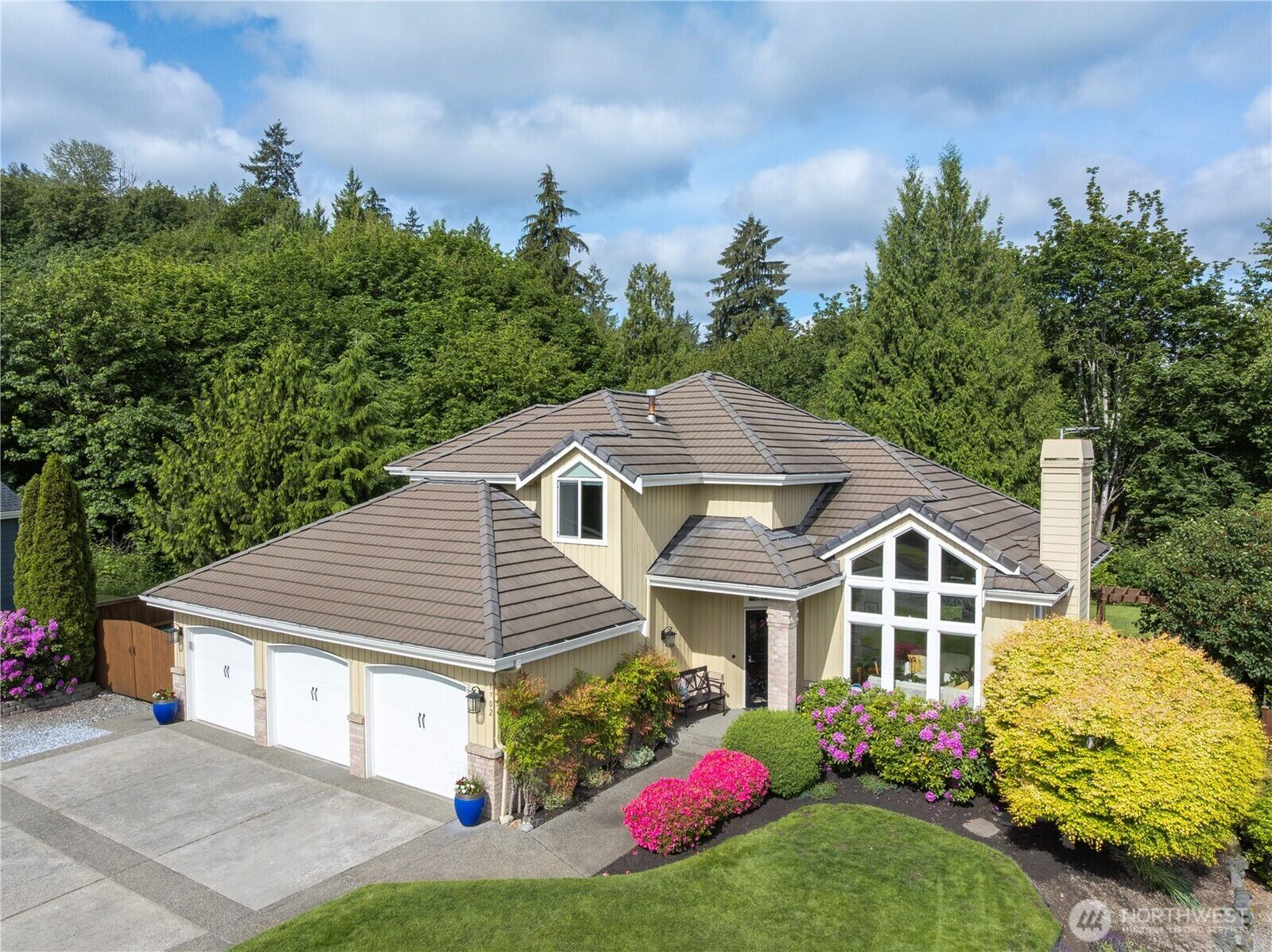Property Photo:  1702  14th Street SW  WA 98371 