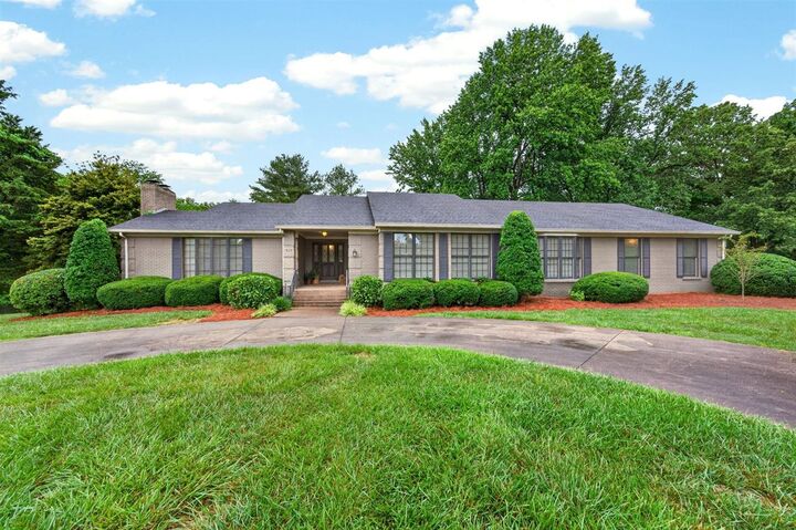 Property Photo:  635 Scottsborough Circle  KY 42103 