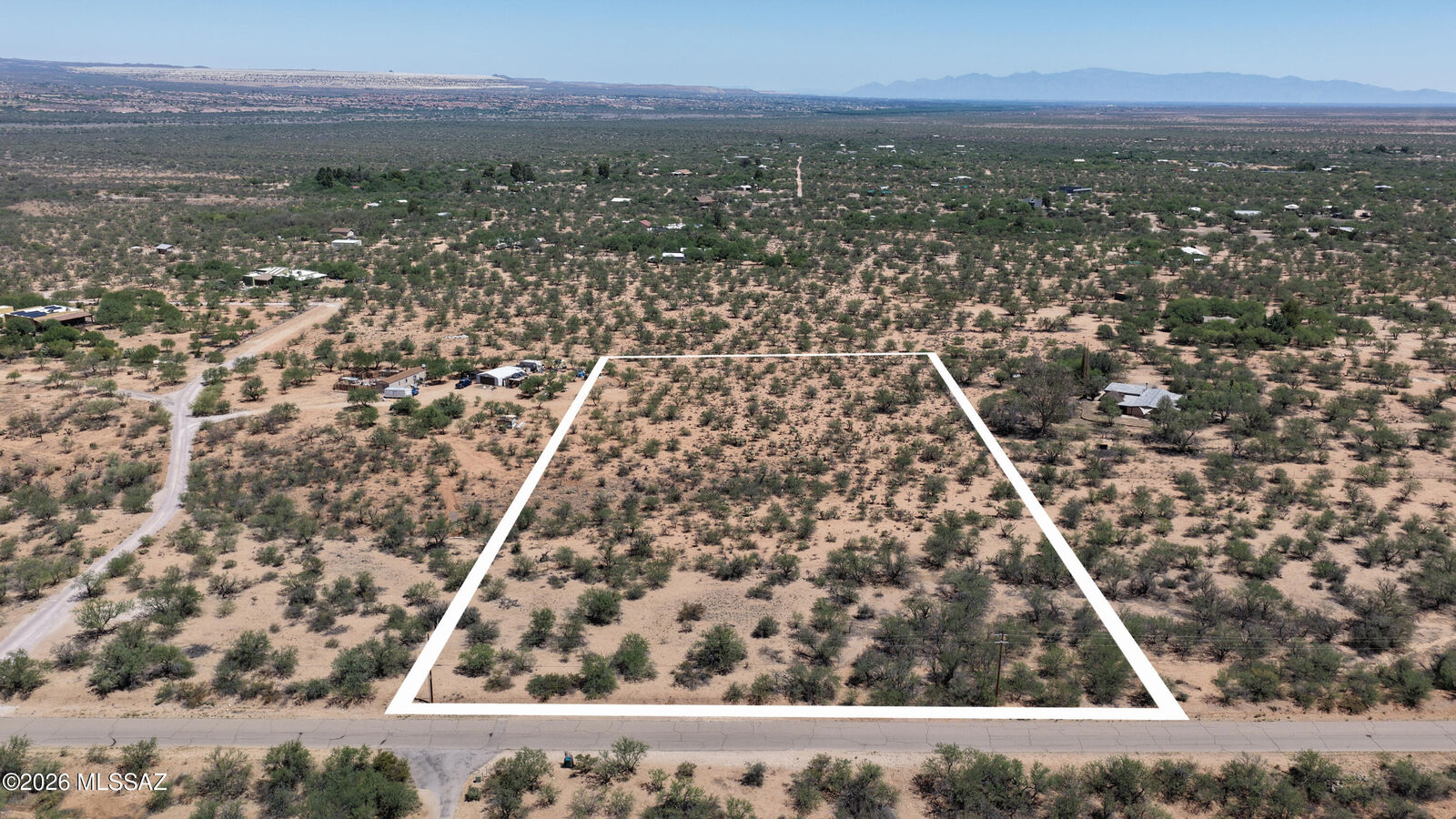 Property Photo:  W Dove Way 304-33-039L  AZ 85645 