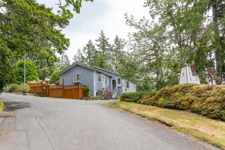 6755 Wallace Dr #2 — photo 1