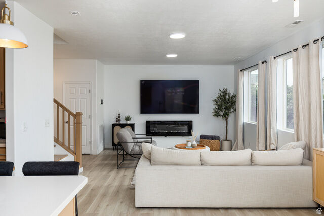 Property Photo:  1126 W Stonehaven Dr  UT 84054 