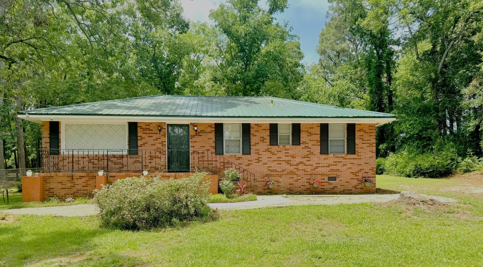 Property Photo:  800 Old Whiskey S Road  SC 29809 