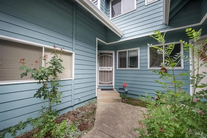 Property Photo: 41 Meadowbrook Court CA 94931